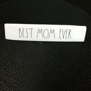 💜Rae Dunn Mom Desk Sign